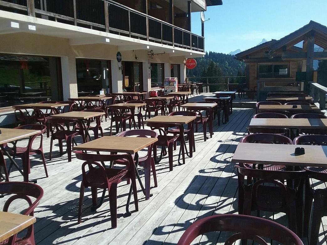 Hotel Restaurant Les Rosieres มานิโกด ภายนอก รูปภาพ